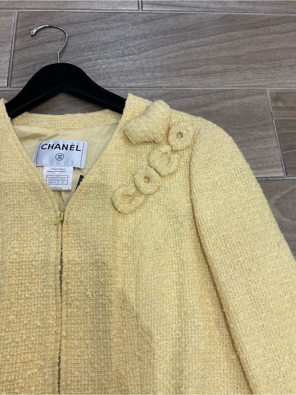 Chanel Jacket - Picture 3 of 9